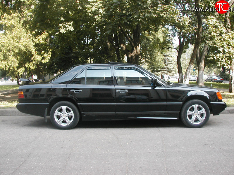 3 199 р. Пороги накладки Classic Mercedes-Benz E-Class W124 седан дорестайлинг (1984-1993)  с доставкой в г. Калуга