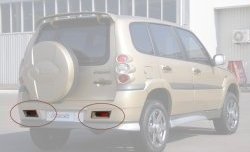 829 р. Комплект заглушек в задний бампер Атака Chevrolet Niva 2123 дорестайлинг (2002-2008) (Неокрашенная)  с доставкой в г. Калуга. Увеличить фотографию 1