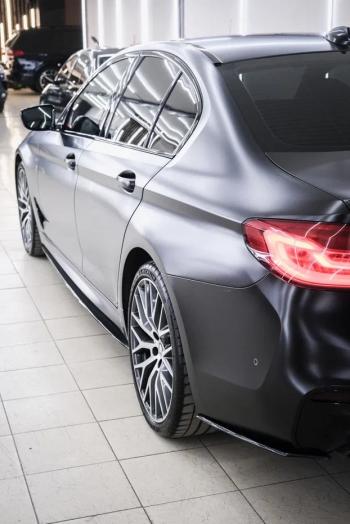 5 149 р. Накладки M-Perfomance под задний бампер (мини-лезвия) Inmax BMW 5 серия G30 дорестайлинг, седан (2016-2020) (цвет: черный глянец)  с доставкой в г. Калуга. Увеличить фотографию 8