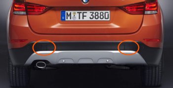 Левая заглушка в задний бампер SAT (под крюк, рестайлинг) BMW X1 E84 (2009-2015)