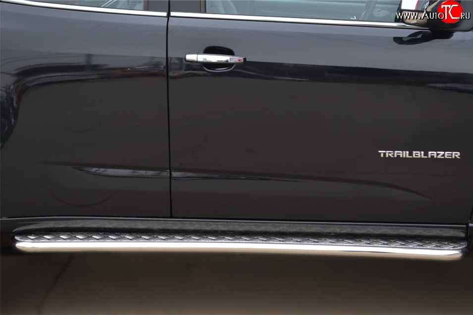 19 799 р. Широкая защита порогов Russtal  Chevrolet Trailblazer  GM800 (2012-2016)  с доставкой в г. Калуга