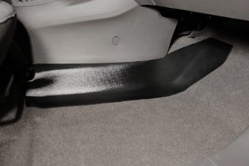 2 249 р. Накладки на ковролин тоннельные передние Petroil Tuning  Chevrolet Cobalt (2019-2024) (цвет: черный)  с доставкой в г. Калуга. Увеличить фотографию 2