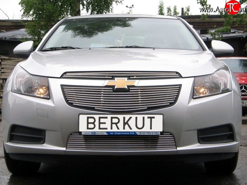 4 399 р. Декоративная вставка воздухозаборника Berkut Chevrolet Cruze седан J300 (2009-2012)  с доставкой в г. Калуга