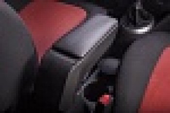 4 749 р. Подлокотник Armster S BLACK (+USBAUX)  Ford Fiesta  7 (2017-2024)  с доставкой в г. Калуга. Увеличить фотографию 2