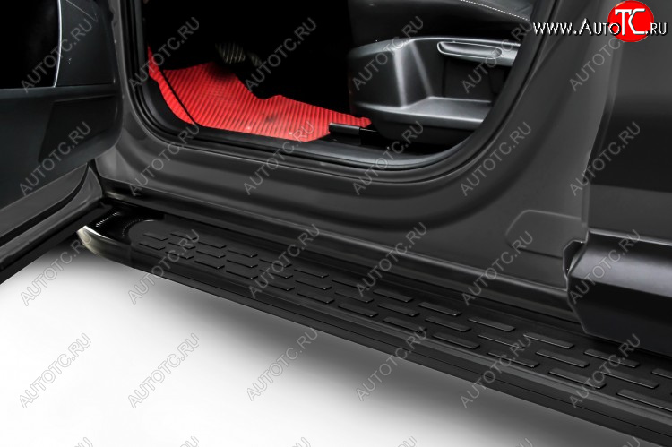 19 749 р. Пороги алюминиевые Slitkoff  Ford Kuga  2 (2016-2019) (Premium Black)  с доставкой в г. Калуга