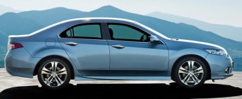 16 749 р. Правая дверь задняя BodyParts Honda Accord 8 седан CU рестайлинг (2011-2013) (Неокрашенная)  с доставкой в г. Калуга. Увеличить фотографию 2