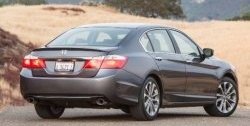 3 499 р. Лип спойлер Сабля Honda Accord CR седан дорестайлинг (2013-2016) (Неокрашенный)  с доставкой в г. Калуга. Увеличить фотографию 4