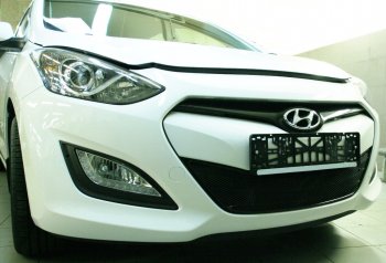 1 599 р. Сетка в воздухозаборник бампера Arbori (15 мм) Hyundai I30 2 GD дорестайлинг, хэтчбэк 5 дв. (2011-2015) (Черная)  с доставкой в г. Калуга. Увеличить фотографию 2