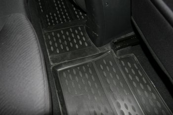1 799 р. Комплект ковриков салона Element (полиуретан)  Hyundai Solaris ( 1 седан,  1 хэтчбек,  1 хэтчбэк) (2010-2017) (Черные)  с доставкой в г. Калуга. Увеличить фотографию 3