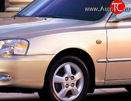 5 949 р. Переднее левое крыло Стандартное  Hyundai Accent  седан ТагАЗ (2001-2012) (Окрашенное)  с доставкой в г. Калуга