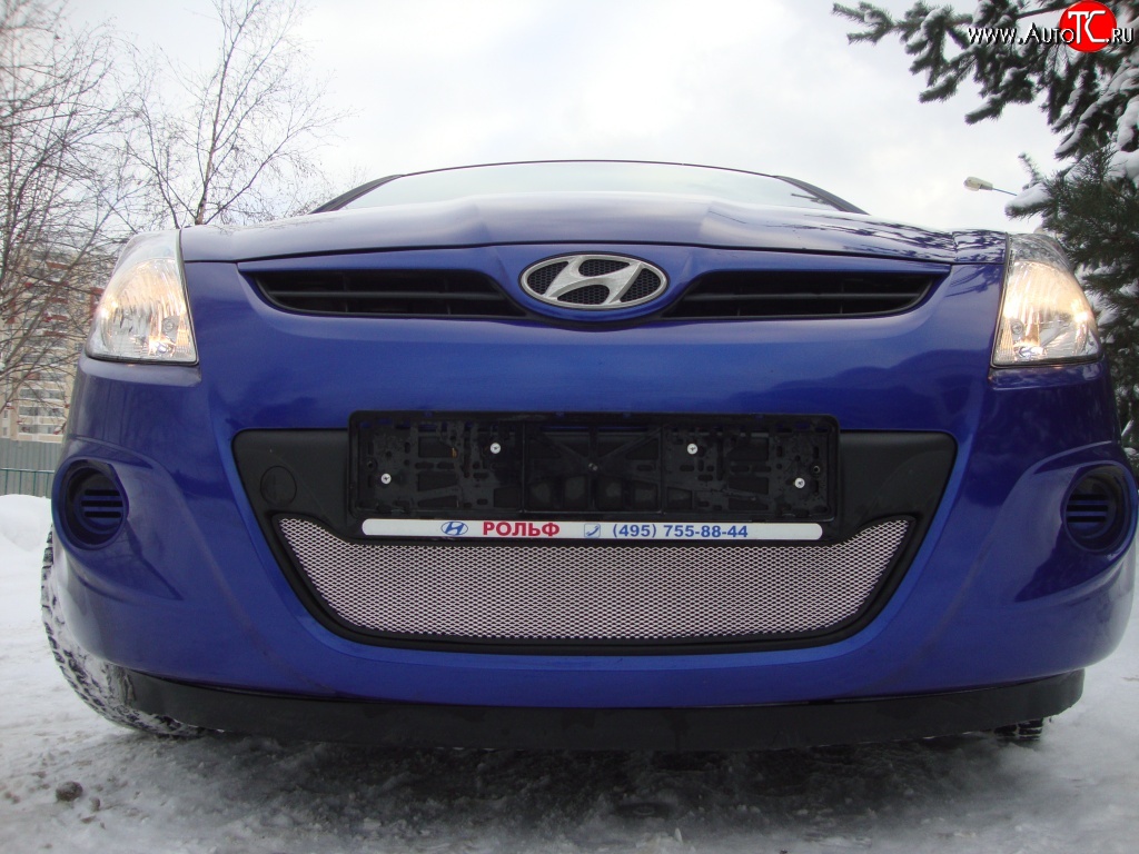 1 539 р. Сетка на бампер Russtal (хром)  Hyundai i20  1 PB (2008-2012)  с доставкой в г. Калуга