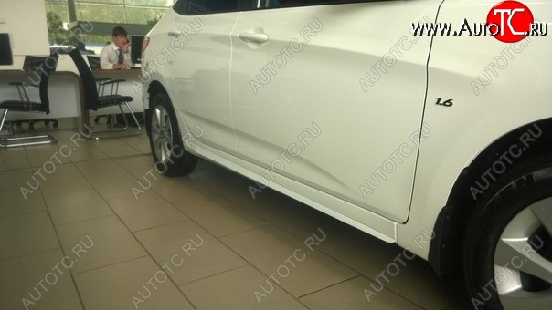 4 999 р. Пластиковые пороги АвтоКрат  Hyundai Solaris  1 седан (2014-2017) (Неокрашенные)  с доставкой в г. Калуга