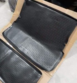 2 349 р. Комплект ковриков в багажник Element (полиуретан, 2 шт.)  INFINITI QX56 (2004-2010) (черный)  с доставкой в г. Калуга. Увеличить фотографию 5