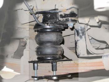 24 999 р. Комплект вспомогательной пневмоподвески на переднюю ось Aride (3.5-5.5, NMR, не подходит на модификации с правым рулем)  Isuzu Elf (2006-2014)  с доставкой в г. Калуга. Увеличить фотографию 2