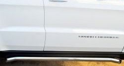 15 799 р. Защита порогов из круглой трубы с загнутыми краями диаметром 63 мм Russtal  Jeep Grand Cherokee  WK2 (2010-2013)  с доставкой в г. Калуга. Увеличить фотографию 1