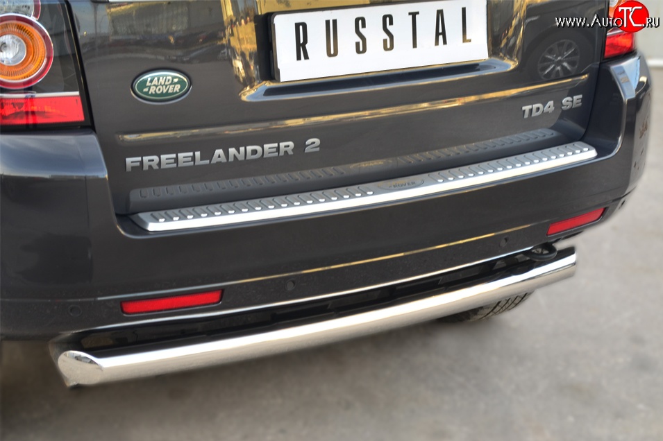 17 649 р. Одинарная защита заднего бампера из трубы диаметром 76 мм (рестайлинг) Russtal  Land Rover Freelander  L359 (2006-2010)  с доставкой в г. Калуга