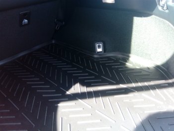 1 469 р. Коврик в багажник Aileron  Lexus NX  200 (2014-2021)  с доставкой в г. Калуга. Увеличить фотографию 3