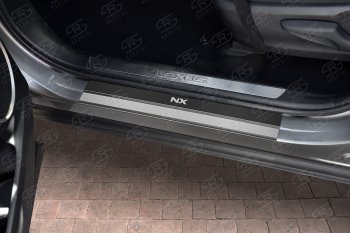 2 849 р. Накладки порожков салона Russtal  Lexus NX  200 (2014-2021) (Нержавейка с покрытием карбон, с надписью)  с доставкой в г. Калуга. Увеличить фотографию 2