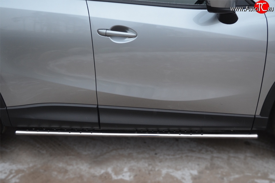 15 299 р. Защита порогов с круглыми вставками для ног из овальной трубы диаметром 75x42 мм Russtal  Mazda CX-5  KE (2011-2017)  с доставкой в г. Калуга