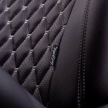 16 999 р. Чехлы для сидений Lord Autofashion Байрон (экокожа, раздельная спинка 40/20/40, подлокотник, 3 Г-образных подголовника)  Mazda CX-5  KF (2016-2024) (Черный, вставка черная, строчка серая)  с доставкой в г. Калуга. Увеличить фотографию 6