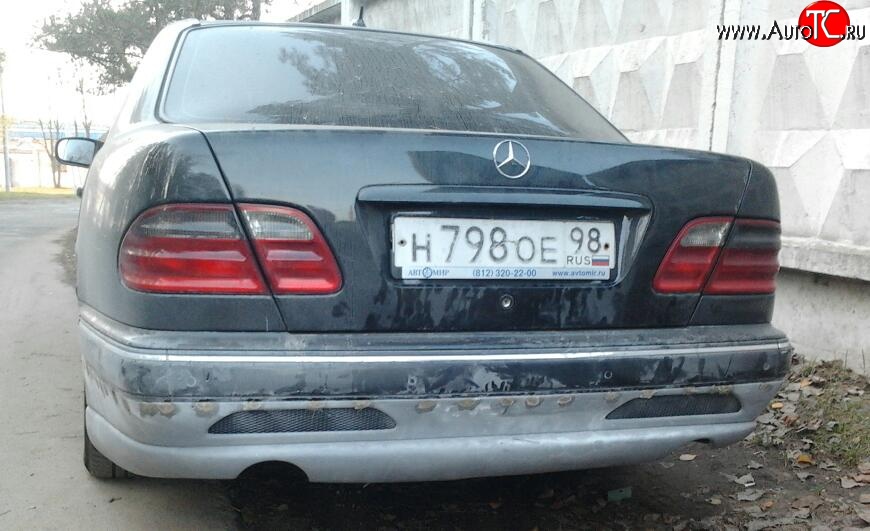 5 199 р. Накладка на задний бампер Sport  Mercedes-Benz E-Class  W210 (1996-1999) дорестайлинг седан  с доставкой в г. Калуга