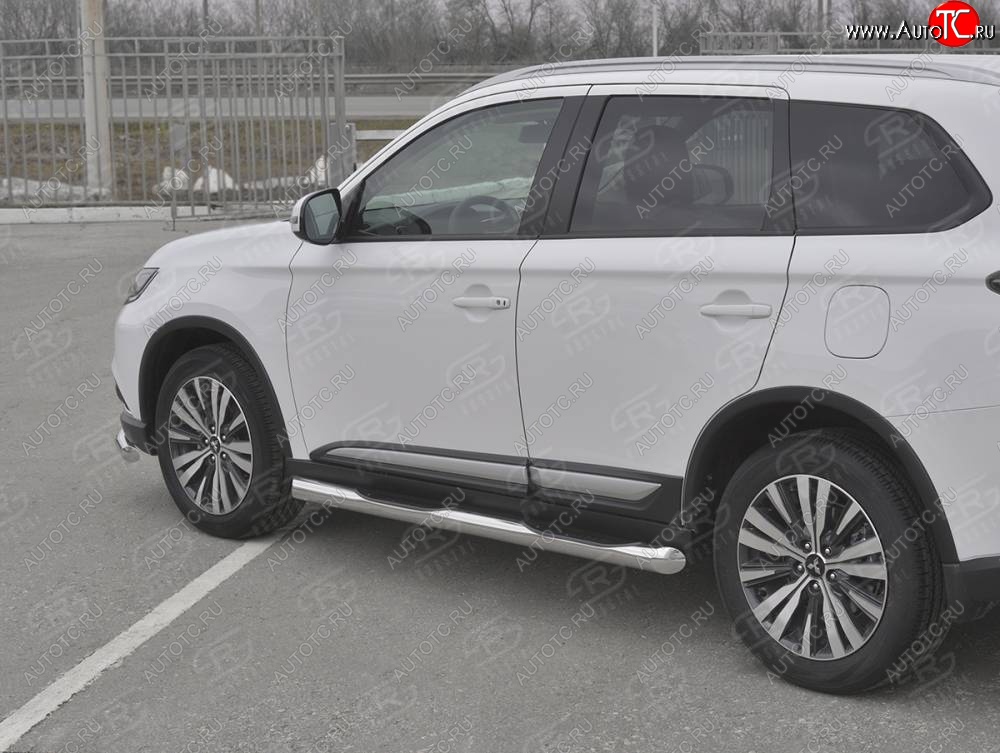 21 349 р. Защита порогов (Ø76 мм с проступью, нержавейка) SLITKOFF  Mitsubishi Outlander  GF (2018-2022) 3-ий рестайлинг (Металлические торцы под 45°)  с доставкой в г. Калуга