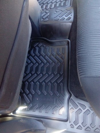 1 489 р. Комплект ковриков в салон (с подпятником) Aileron 3D  Mitsubishi Pajero Sport  3 QE (2015-2021)  с доставкой в г. Калуга. Увеличить фотографию 5