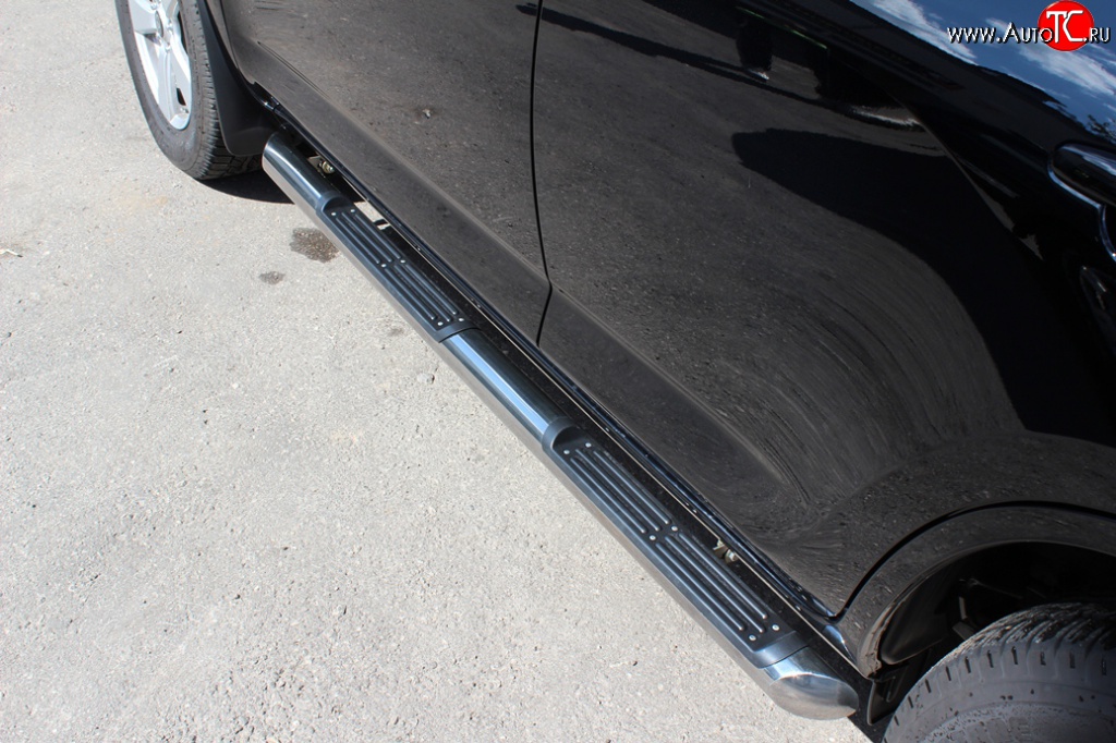 19 799 р. Защита порогов Russtal из трубы d76 мм с пластиковыми вставками для ног  Toyota RAV4  XA30 (2010-2013) (Защита порогов с со скосами на торцах (вариант 1))  с доставкой в г. Калуга