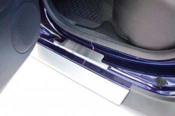 2 299 р. Пороги накладки в проем дверей Petroil Tuning Nissan Terrano D10 рестайлинг (2016-2022) (Нержавеющая полированная сталь)  с доставкой в г. Калуга. Увеличить фотографию 3