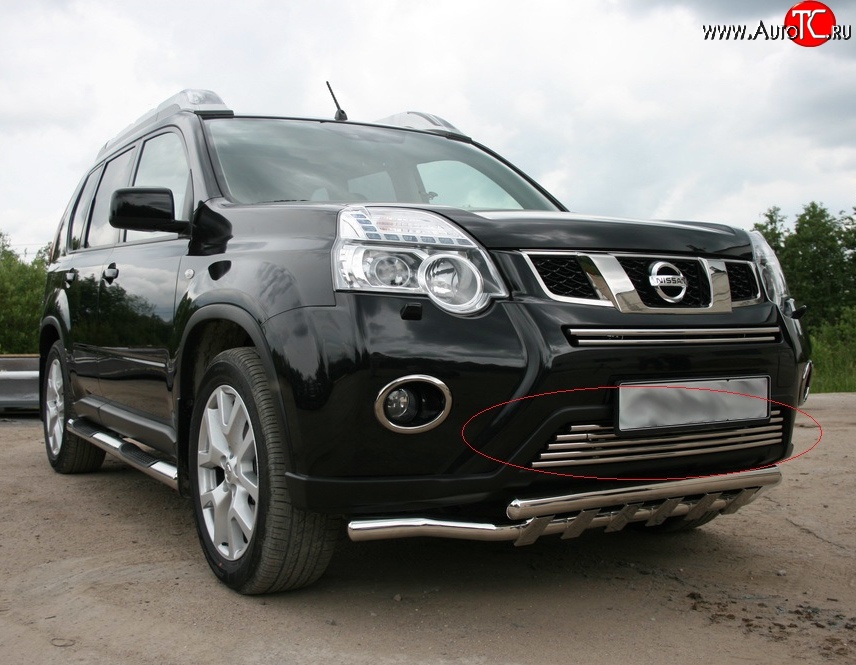 4 769 р. Декоративная вставка воздухозаборника Novline (d16 мм, нижняя) Nissan X-trail 2 T31 рестайлинг (2010-2015)  с доставкой в г. Калуга