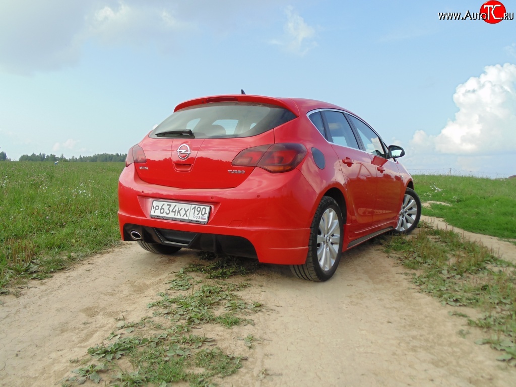 3 999 р. Накладка Sport на задний бампер Opel Astra J хэтчбек 5 дв. дорестайлинг (2009-2012) (Неокрашенная)  с доставкой в г. Калуга