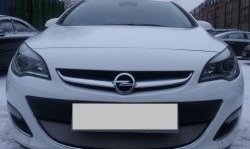 Сетка на бампер Russtal (хром) Opel Astra J хэтчбек 5 дв. рестайлинг (2012-2017)