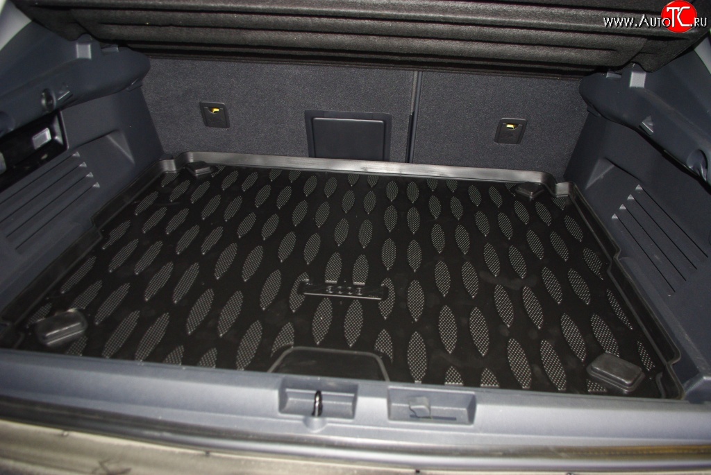 1 039 р. Нижний коврик в багажник Aileron (полиуретан)  Peugeot 3008 (2013-2017)  с доставкой в г. Калуга