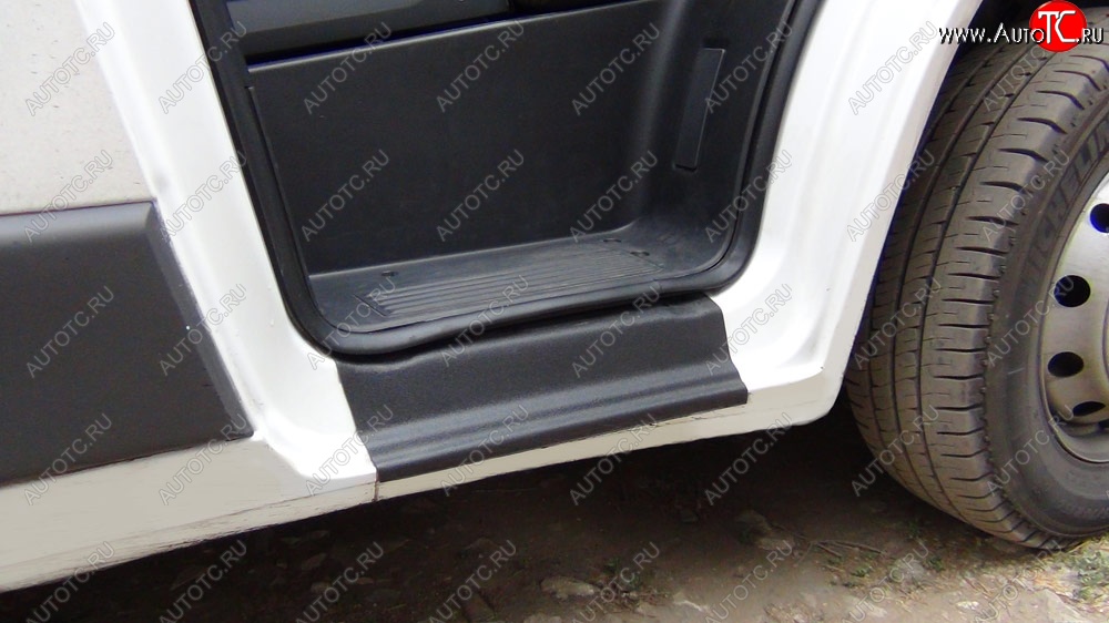 559 р. Накладки на внутренние пороги дверей RA  Peugeot Boxer  290 (2014-2024)  с доставкой в г. Калуга