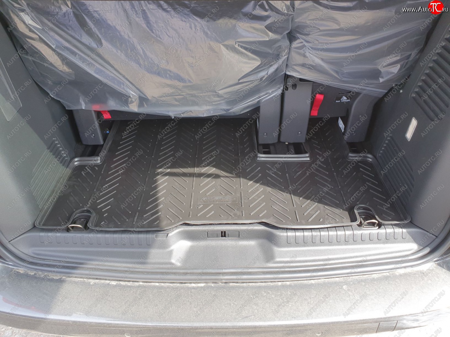 999 р. Коврик багажника Aileron (короткая база)  Peugeot Traveller (2016-2024)  с доставкой в г. Калуга