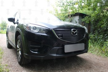 3 899 р. Защитная сетка в бампер (верх, с парктроником, ячейка 3х7 мм) Alfeco Стандарт  Mazda CX-5  KE (2015-2017) (Чёрная)  с доставкой в г. Калуга. Увеличить фотографию 2