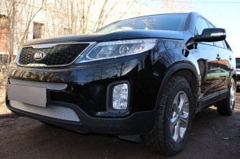 4 199 р. Защитная сетка в бампер (середина, ячейка 4х10 мм) Alfeco Премиум KIA Sorento XM рестайлинг (2012-2015) (Хром)  с доставкой в г. Калуга. Увеличить фотографию 2