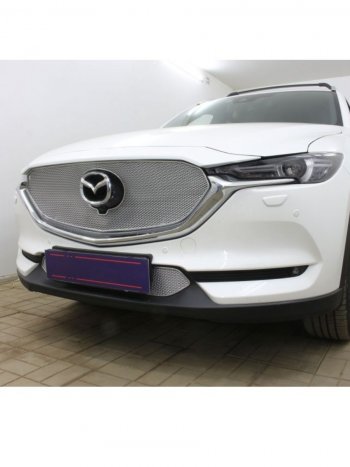 6 649 р. Защитная сетка в бампер (верх, 3D, с камерой, ячейка 4х10 мм) Alfeco Премиум Mazda CX-5 KF (2016-2024) (Хром)  с доставкой в г. Калуга. Увеличить фотографию 2