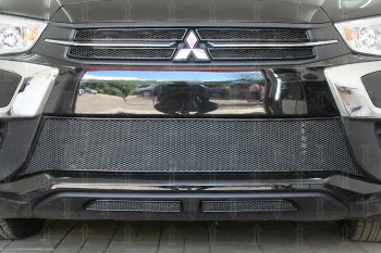 4 899 р. Защитная сетка в бампер (низ, 2 части, ячейка 4х10 мм) Alfeco Премиум Mitsubishi ASX 2-ой рестайлинг (2017-2020) (Чёрная)  с доставкой в г. Калуга. Увеличить фотографию 1