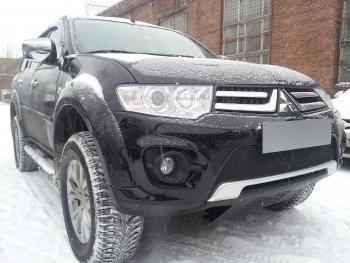 4 199 р. Защитная сетка в бампер (низ, ячейка 4х10 мм) Alfeco Премиум  Mitsubishi L200  4 - Pajero Sport  3 PB (Чёрная)  с доставкой в г. Калуга. Увеличить фотографию 2