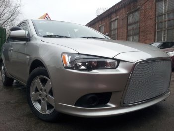 5 999 р. Защитная сетка в бампер (ячейка 3х7 мм) Alfeco Стандарт Mitsubishi Lancer 10 седан рестайлинг (2011-2017) (Хром)  с доставкой в г. Калуга. Увеличить фотографию 3