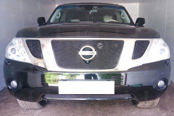 4 199 р. Защитная сетка в бампер (низ, ячейка 4х10 мм) Стрелка11 Премиум Nissan Patrol 6 Y62 дорестайлинг (2010-2014) (Чёрная)  с доставкой в г. Калуга. Увеличить фотографию 3