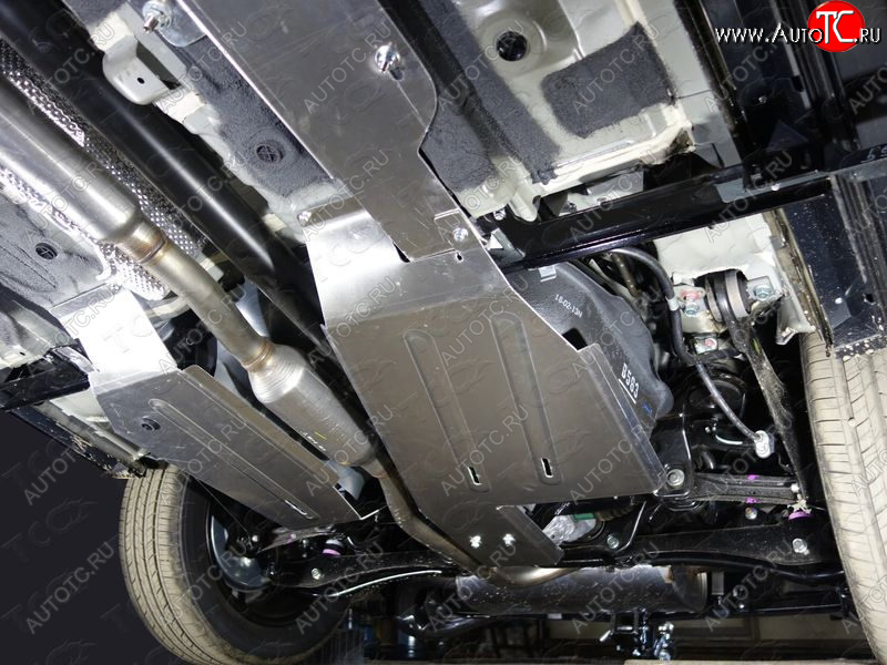 6 999 р. Защита бака (левая, V-2.0, V-2.4 4WD, V-3.0 4WD, алюминий) TCC Mitsubishi Outlander GF дорестайлинг (2012-2014)  с доставкой в г. Калуга