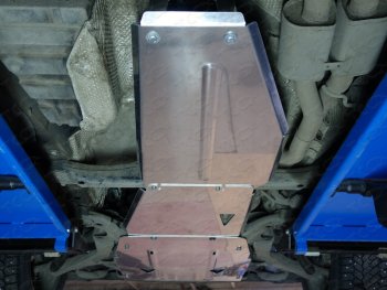 4 699 р. Защита раздаточной коробки ТСС Тюнинг Volkswagen Touareg NF дорестайлинг (2010-2014) (алюминий 4 мм)  с доставкой в г. Калуга. Увеличить фотографию 1