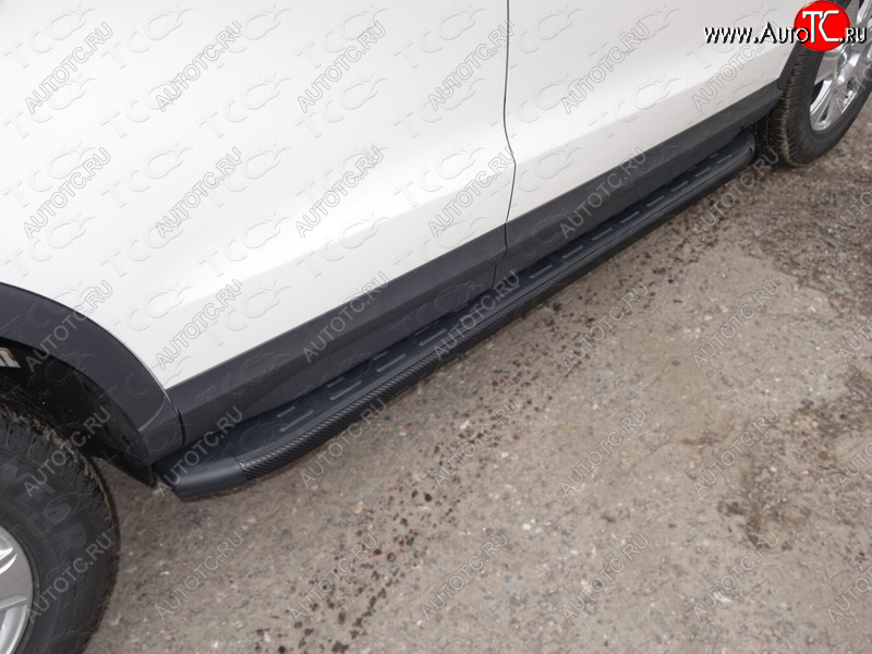 21 349 р. Пороги алюминиевые с пластиковой накладкой ТСС Тюнинг  Audi Q3  8U (2011-2015) (карбон черный)  с доставкой в г. Калуга
