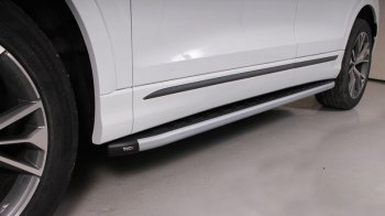 30 999 р. Пороги алюминиевые с пластиковой накладкой ТСС Тюнинг  Audi Q8  4MN (2018-2022) (карбон серебро)  с доставкой в г. Калуга. Увеличить фотографию 1
