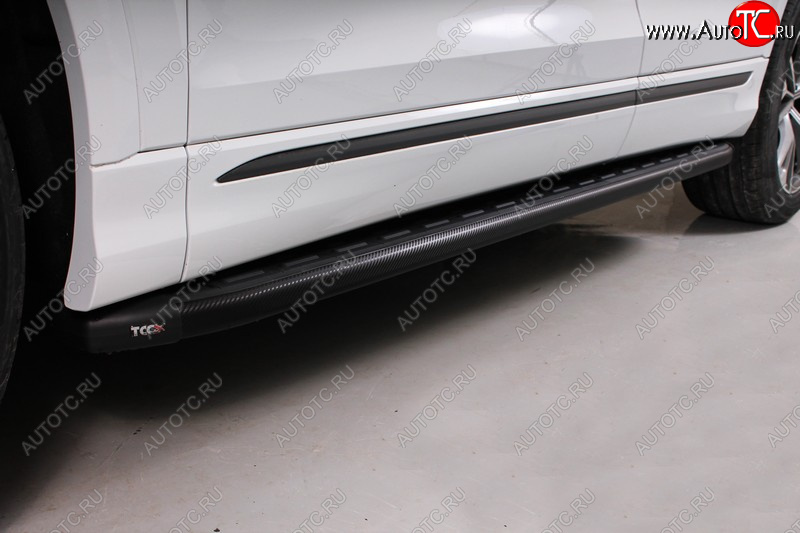 30 999 р. Пороги алюминиевые с пластиковой накладкой ТСС Тюнинг  Audi Q8  4MN (2018-2022) (карбон черный)  с доставкой в г. Калуга
