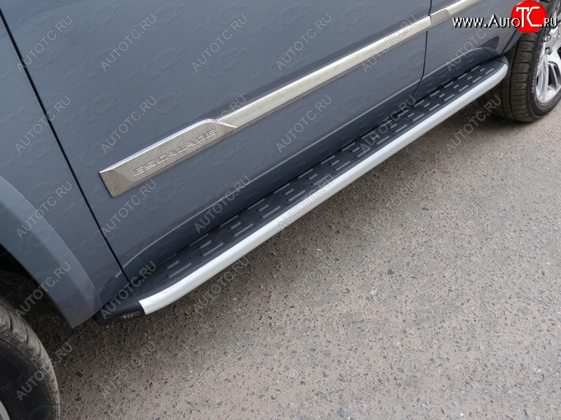 19 999 р. Пороги алюминиевые с пластиковой накладкой R-Line ТСС Тюнинг  Cadillac Escalade  GMTK2 джип 5 дв. (2015-2020) (серые)  с доставкой в г. Калуга