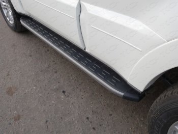 21 349 р. Пороги алюминиевые с пластиковой накладкой ТСС Тюнинг  Mitsubishi Pajero  4 V90 (2014-2020) (карбон серые)  с доставкой в г. Калуга. Увеличить фотографию 1