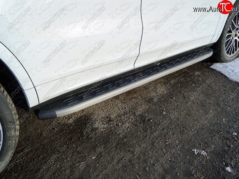 21 349 р. Пороги алюминиевые с пластиковой накладкой ТСС Тюнинг  Porsche Cayenne  PO536 (2018-2024) (карбон серые)  с доставкой в г. Калуга